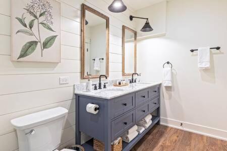 Downtown Luxury Farmhouse Apartment #4 West Dundee Exterior foto